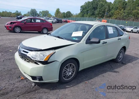 2011 Ford Focus Se z USA, uszkodzony, nr VIN 1FAHP3FN9BW140606